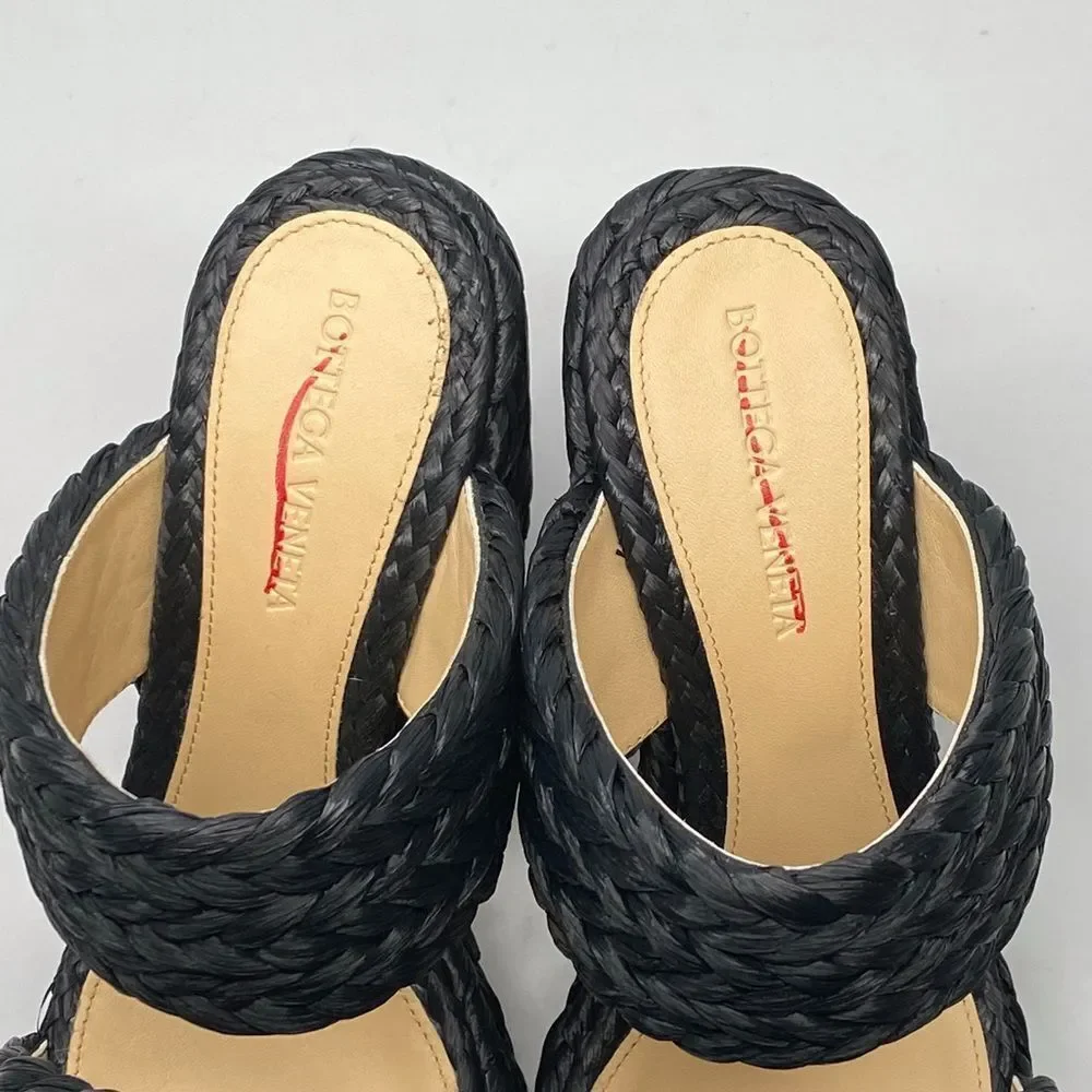 Bottega Veneta Trinity Weave Black Raffia Platform Sandals size 38